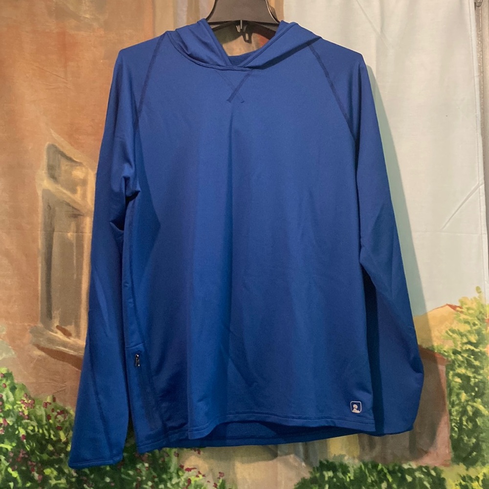 Eastern Mountain Sports hoodie
